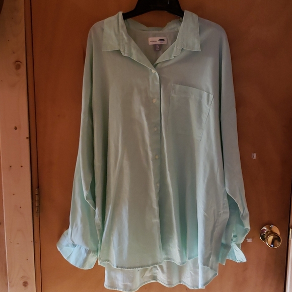 Old navy button down top - Picture 1 of 2